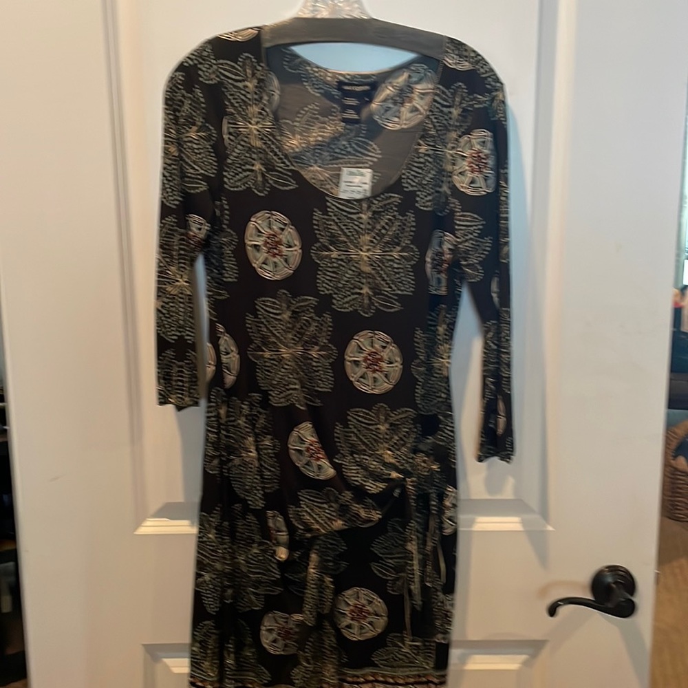 Women’s Navy print slip-on dress
